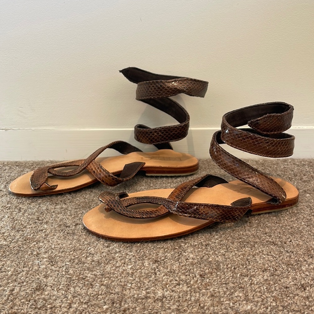 L Space by Cocobelle sandals
